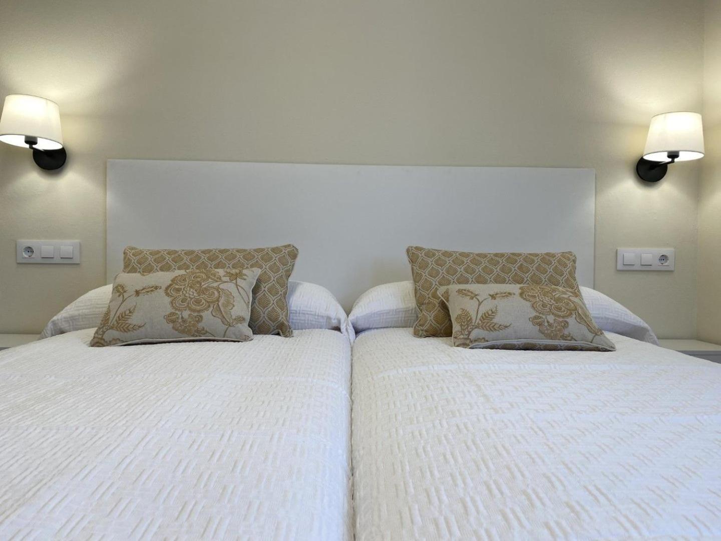 Casa El Caspiu Arobes Holiday home
